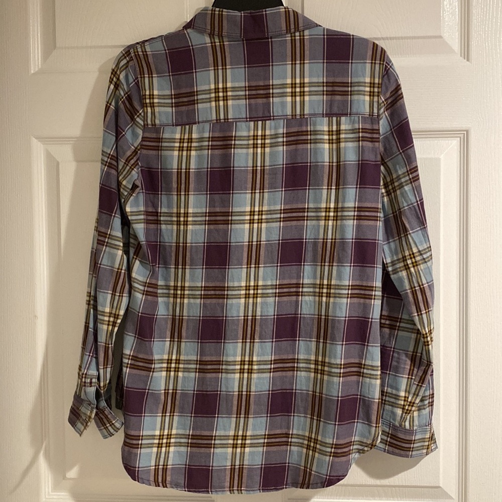 Treasure Bond womens plaid button down shirt - Picture 3 of 3